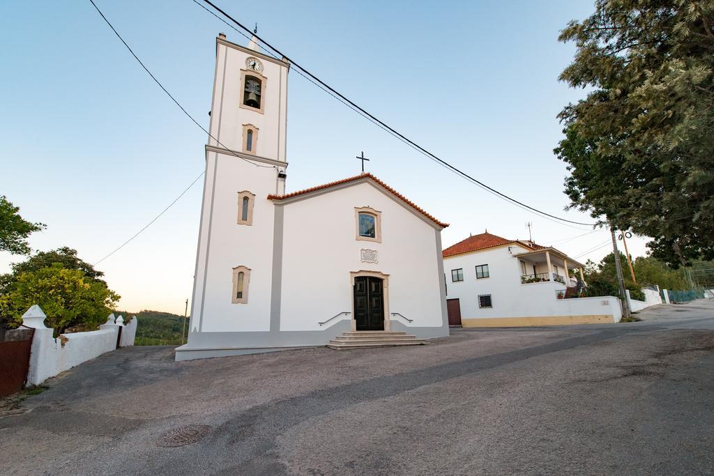 Гостевой дом Quinta Da Eira Velha Aldeia do Mato  Экстерьер фото